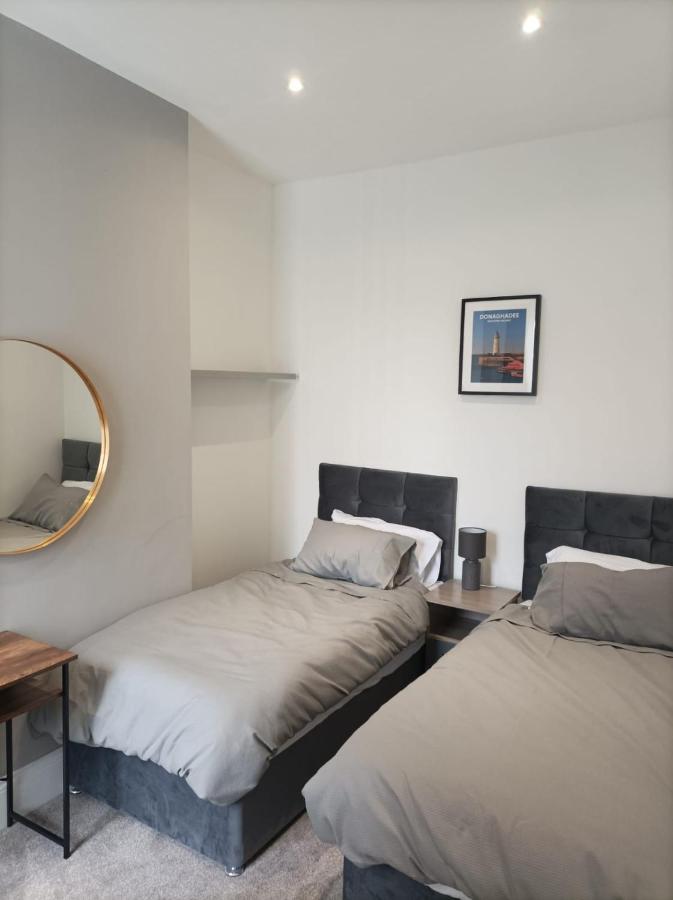 Seacliff Road Luxury Apartments 뱅거 외부 사진