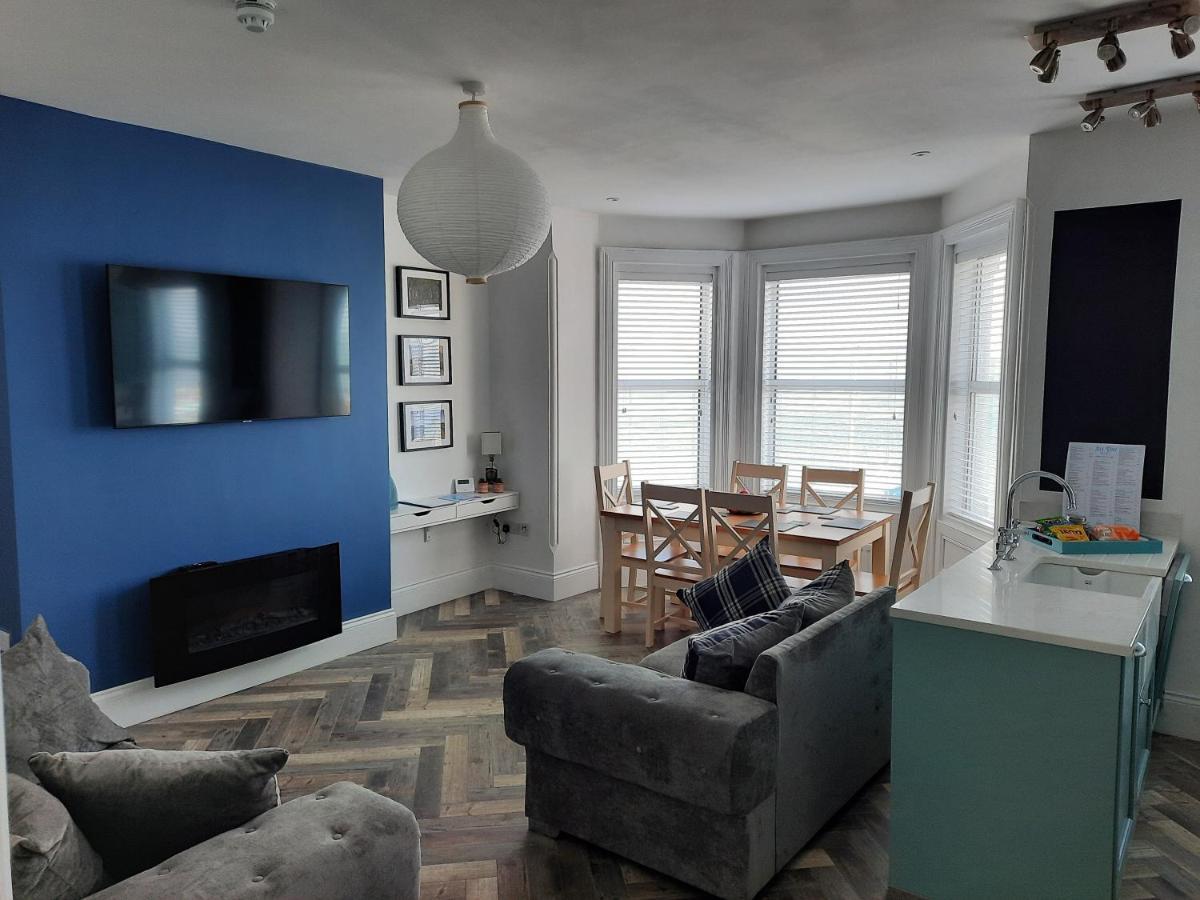 Seacliff Road Luxury Apartments 뱅거 외부 사진